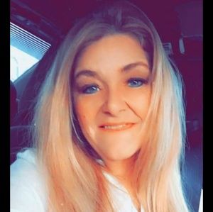 Meet your Posher, Regina